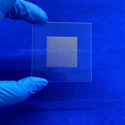 Fabbrica di vetro di quarzo perforato a laser a misura