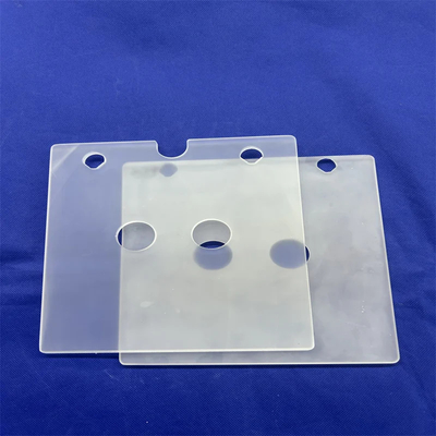 Fogli di vetro di quarzo perforato a freddo resistenti alle alte temperature