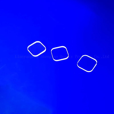 Fogli di vetro di quarzo a piccole dimensioni con trasmissione di luce elevata
