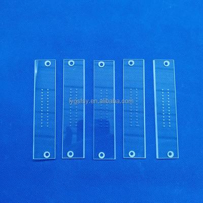 Fogli di perforazione in quarzo trasparente UV personalizzati
