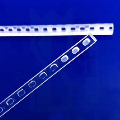 Laminato di quarzo perforato trasparente UV su misura professionale