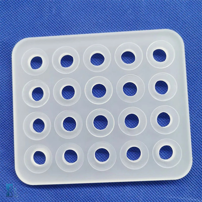Fogli di quarzo perforati opachi personalizzati resistenti alle alte temperature