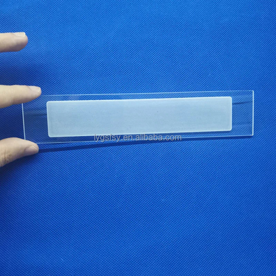 Laboratorio di finitura per la lavorazione automatica di lamiere di quarzo a fessura resistente agli acidi e alle alcali