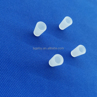 Parti di quarzo perforato opaco su misura professionale resistenti alle alte temperature