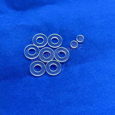 Piastra di vetro di quarzo ultra-sottile trasparente su misura Di diverse dimensioni Piastra ottica rotonda con piastra di quarzo tagliante perforata