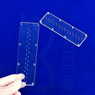 Dischi di quarzo perforati a laser