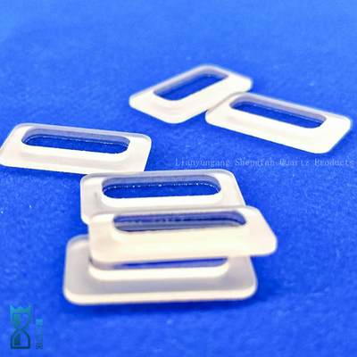 Placca di vetro di quarzo su misura per semiconduttori e applicazioni ottiche