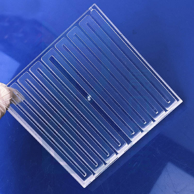 Fabbricazione a CNC di fogli di lavaggio a temperatura elevata a base di quarzo a fessura