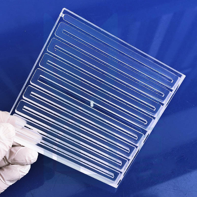 Fabbricazione a CNC di fogli di lavaggio a temperatura elevata a base di quarzo a fessura