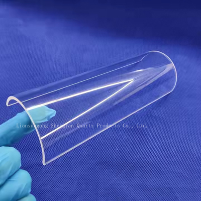Piastrelle di vetro di quarzo semicircolare trasparente resistente alle alte temperature su misura