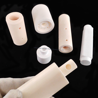 Alta temperatura ceramica refrattaria basso coefficiente di espansione termica resistenza alla corrosione per applicazioni esigenti