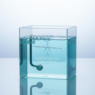 Lastra di quarzo resistente alla corrosione ad alta trasmittanza per uso di laboratorio ad alta temperatura