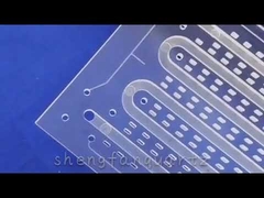 Lastra di vetro al quarzo fuso trasparente, lucidata a fuoco, foratura laser personalizzata